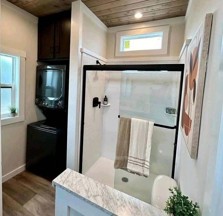 Sunset Retreat park model - Image 9