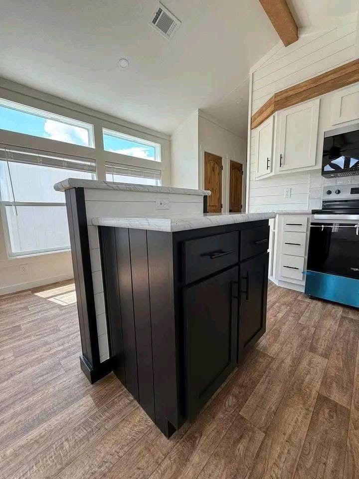 The Butch Cassidy – 2 Bed, 1 Bath Cottage - Image 15